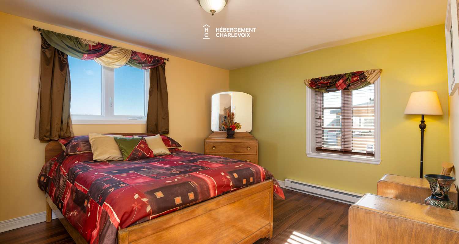 Le 1368 - Une vue sublime sur le fleuve St-Laurent à deux pas du Massif